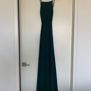 Lulu's Floor Length Emerald Green Backless Gown (Size S)